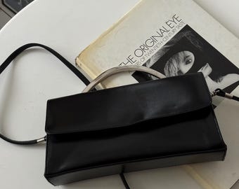 Vintage 90er Jahre Mininal Schwarze Kunstleder Handtasche von Clubhouse