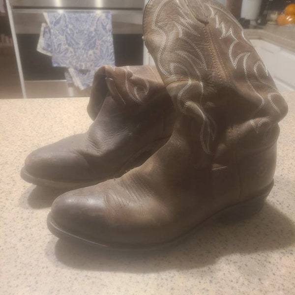 Double H SZ 10 D Oil Resistant Cowboy Boots