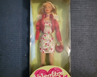 Valentine Style Barbie 1998 NEW SEALED