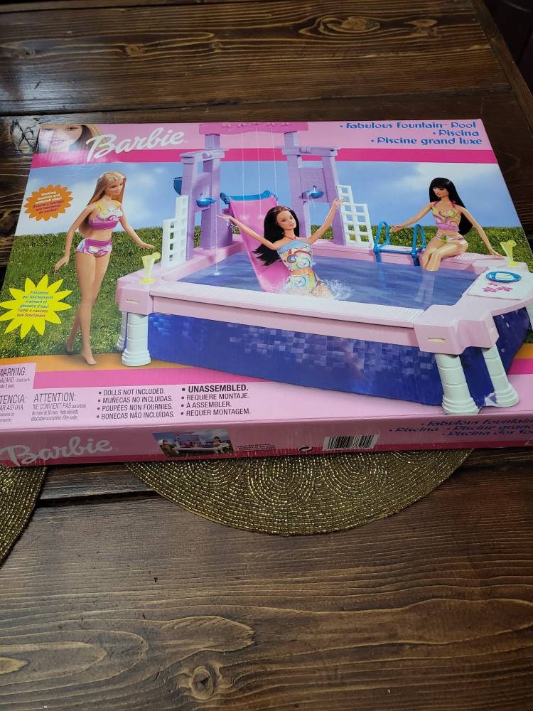 Barbie Fabulous Pool 2002 SEALED -