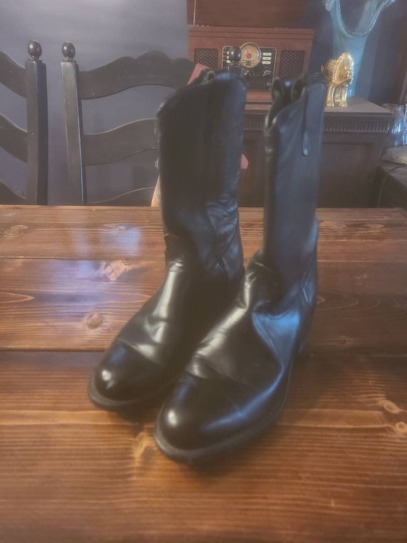 Laredo SZ 10 Mens Leather Cowboy Boots
