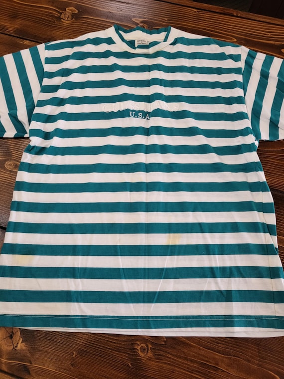 guess playera rayas