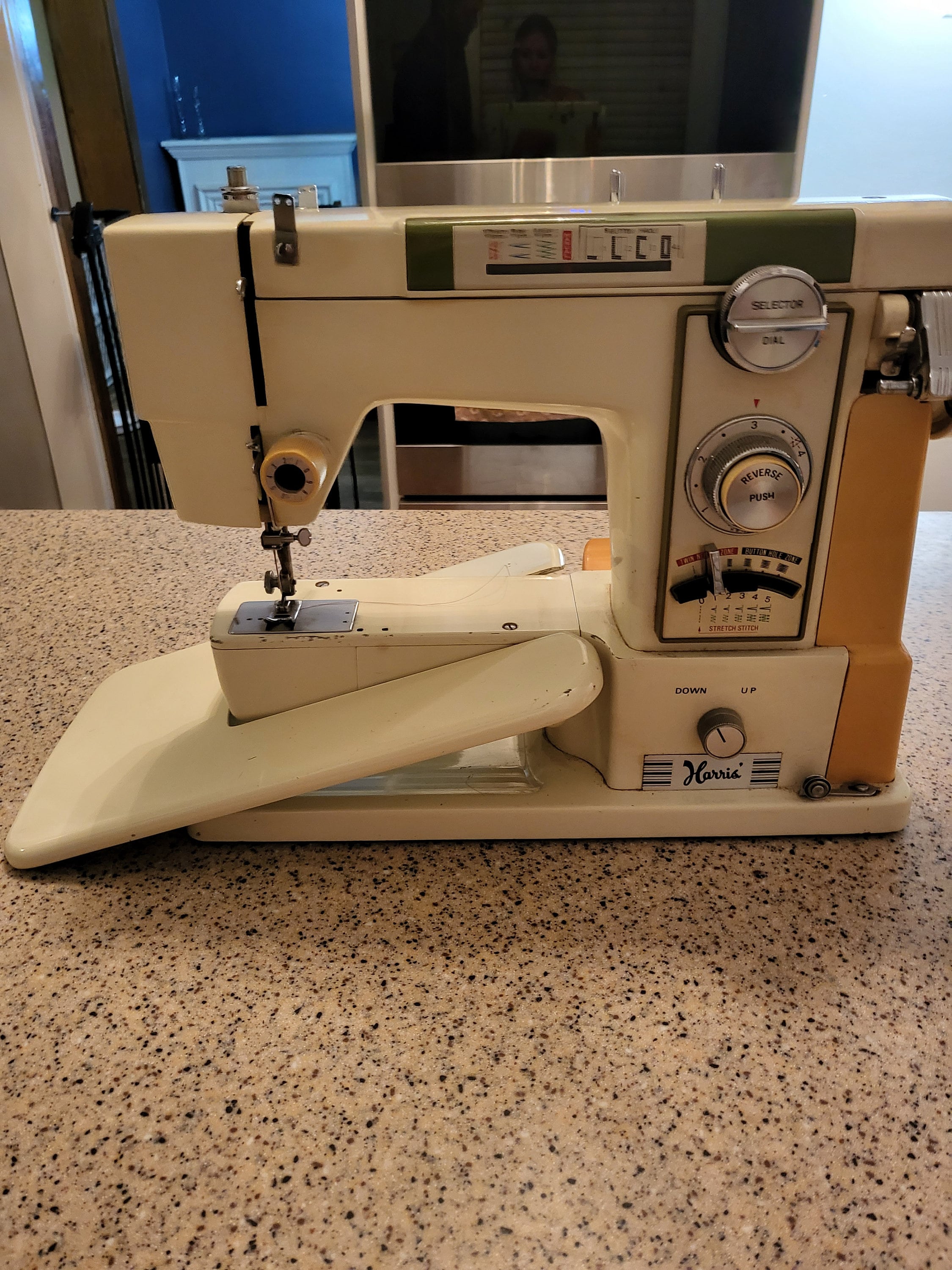 Vintage Sewing Machine Model FA 630 - Etsy