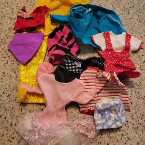 Mattel Barbie 80s and 90s barbies and accessories lot