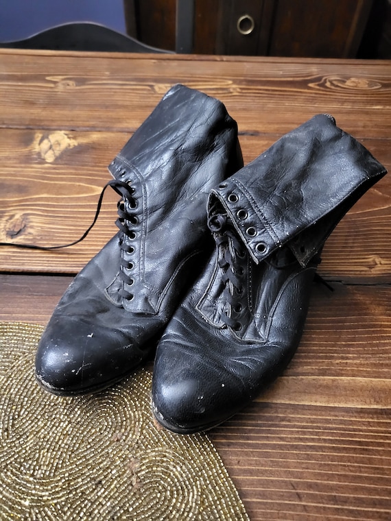 Antique Victorian womans leather shoes