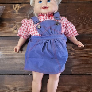 Cricket Playmates 1985 Talking Doll