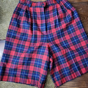 Pendleton SZ 8 vintage womans wool Flannel  shorts