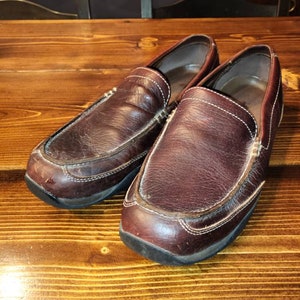 L.L. Bean Dark Brown Leather Loafers EUC Size 10 Brown Slip On Loafers | LLBean main image 3