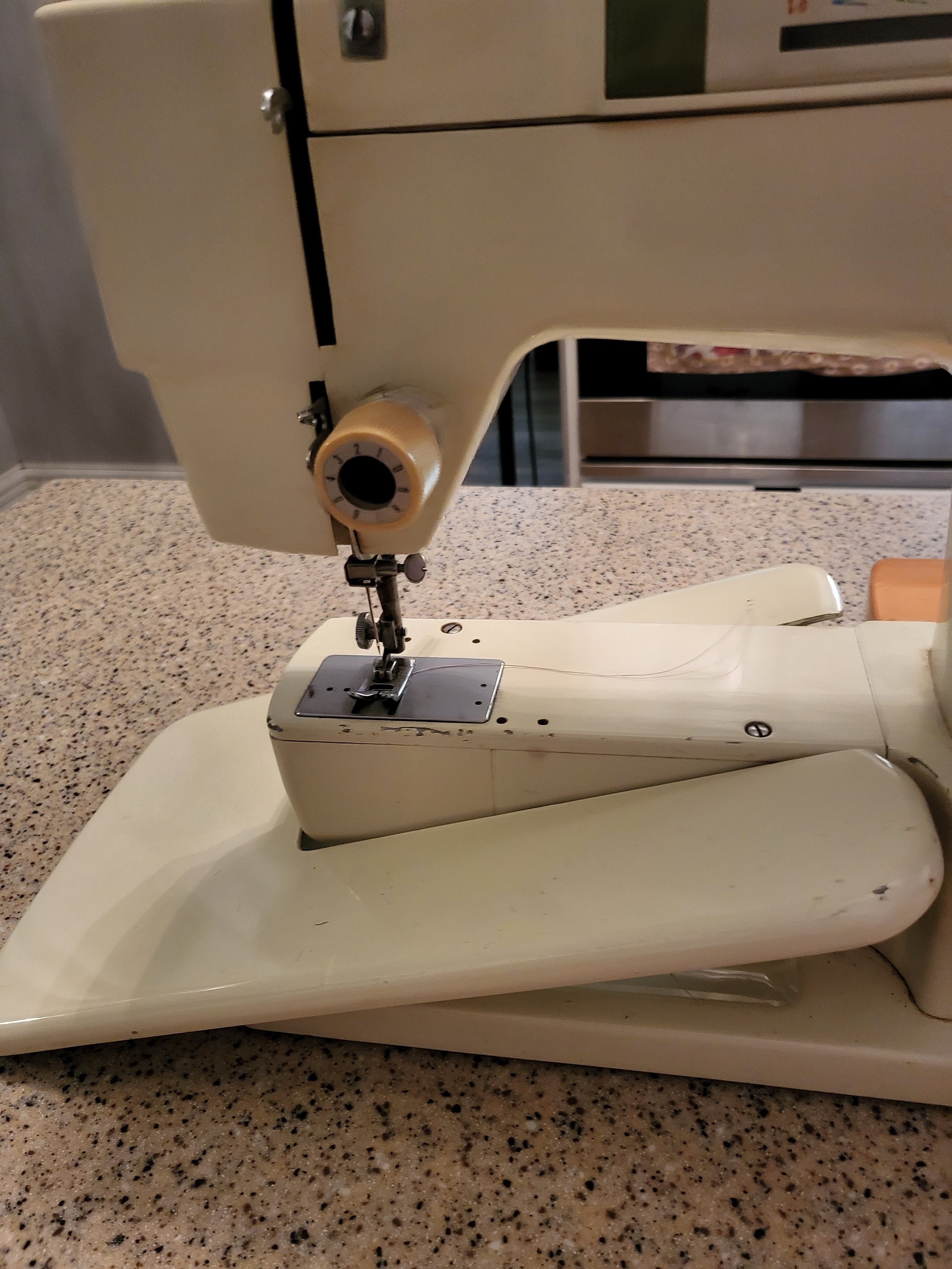 Vintage Sewing Machine Model FA 630 - Etsy