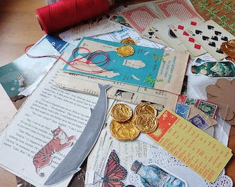 MAGPIE MAIL | Crafty Collage Supplies | Mystery Junk Journal Goodies | Snail Mail