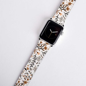 Flower Apple Watch Band Women 38mm 40mm 42mm 44mm Cute Replacement Watch Strap made from Faux Leather Custom Apple iWatch Series 1 2 3 4 5 6