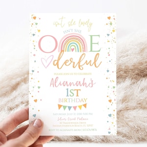Pastell Regenbogen Erste Geburtstagseinladung | Bearbeitbare Regenbogeneinladung|Druckbare Farbe Regenbogen Geburtstag|Mädchen Geburtstagseinladung Vorlage|RC003