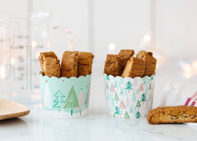 Christmas Baking Cups, Christmas Party Decor, Holiday Party supplies,H2021 image 1