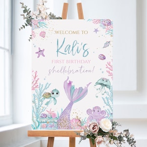 Letrero de bienvenida de cumpleaños de sirena con diseño floral pastel, fiesta de cumpleaños bajo el mar, decoración imprimible para la primera fiesta de cumpleaños, tema de playa, M2021