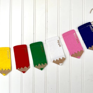 Colored Pencil Garland // Back to School Garland // Classroom Garland // Back to School Decor // First Day of School // Teacher Gift // bild 9