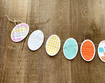 Easter Egg Garland // Easter Eggs // Easter Decor // Spring Decor // Spring Garland // Easter Garland // Easter Mantel // Easter //