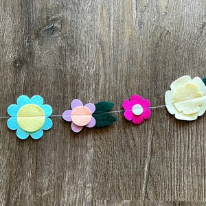 Spring Floral Garland // Spring Flower Garland // Spring Flowers // Felt Flowers // Easter Garland // Spring Garland // Easter Decor // image 3