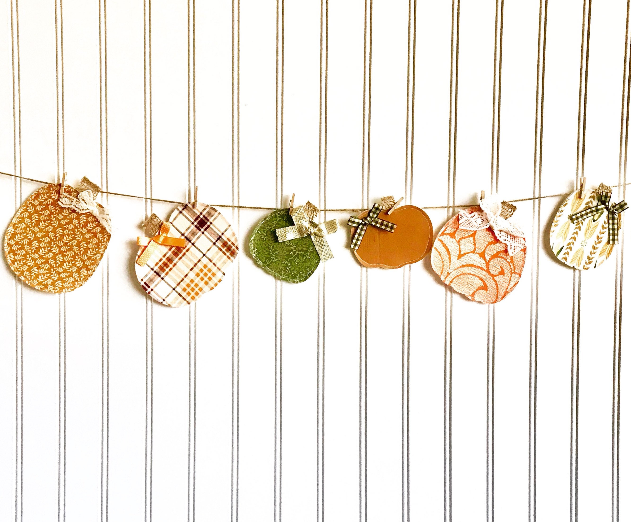 Winners Fall Fabric Pumpkin Garland