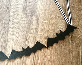 Bat Garland // Halloween Garland // Bat Banner // Mini Bat Garland // Black Bat Decor //  Halloween Decorations // Halloween Decor