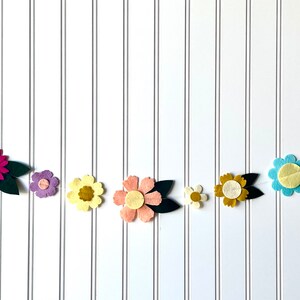 Spring Floral Garland // Spring Flower Garland // Spring Flowers // Felt Flowers // Easter Garland // Spring Garland // Easter Decor // image 5