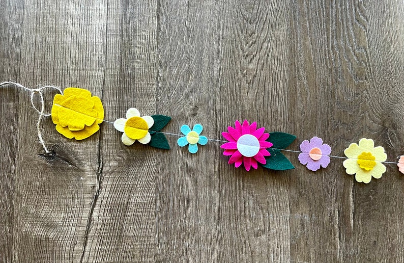 Spring Floral Garland // Spring Flower Garland // Spring Flowers // Felt Flowers // Easter Garland // Spring Garland // Easter Decor // image 2