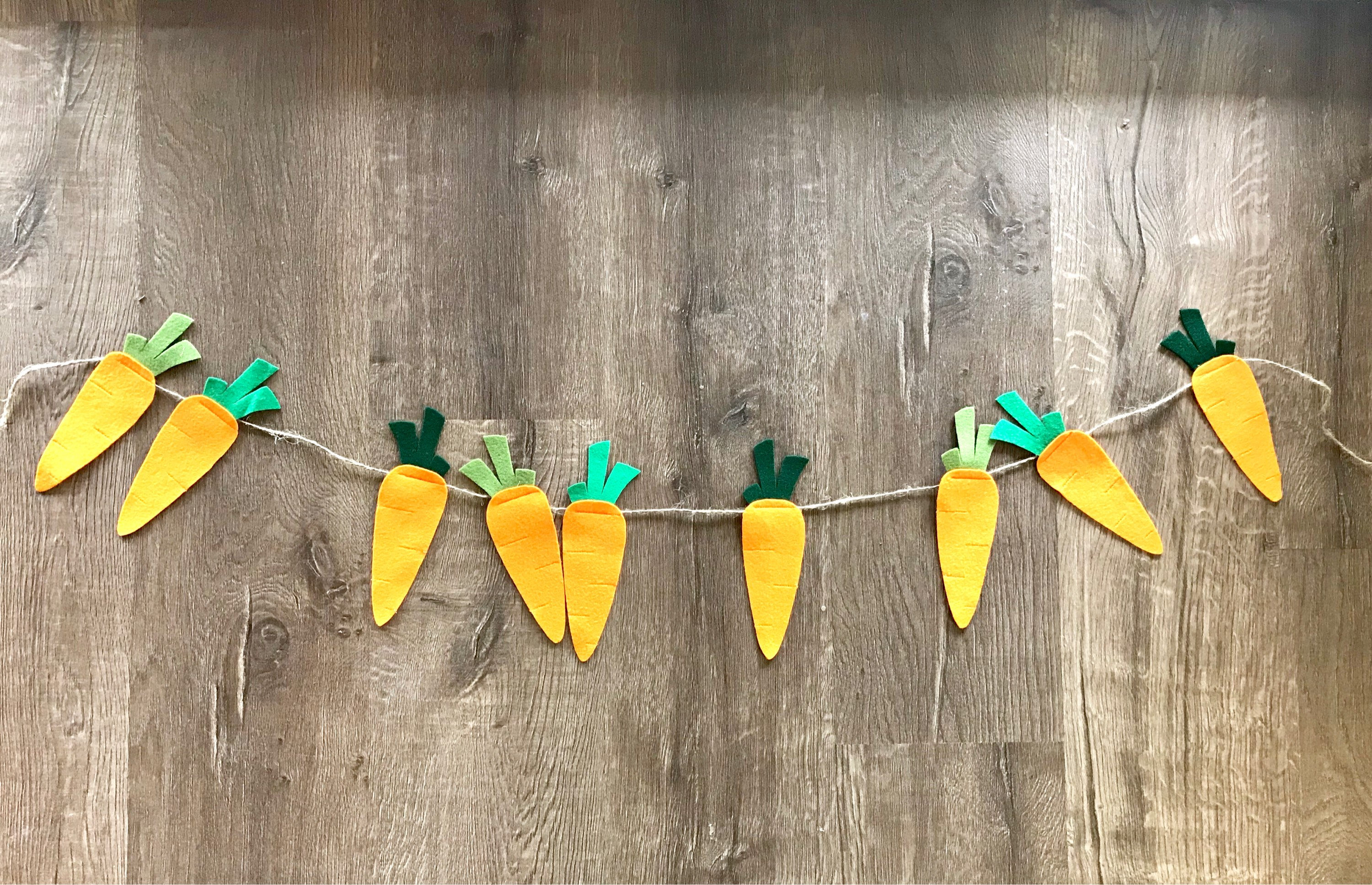 Carrot Garland