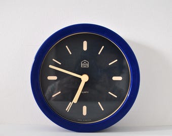 Vintage Mid Century Blue & Cream Plastic Wall Clock | 1970s era | Quartz | Made in Britain | Space Age | Mod | Mid Century Wall Clocks