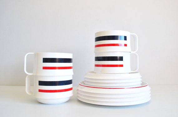 Vintage Retro GUZZINI Pagoda Cups & Saucers Trio Sets x 4 | Made in Italy | 1970s era | Mod | Space Age | Plastics | Guzzini
