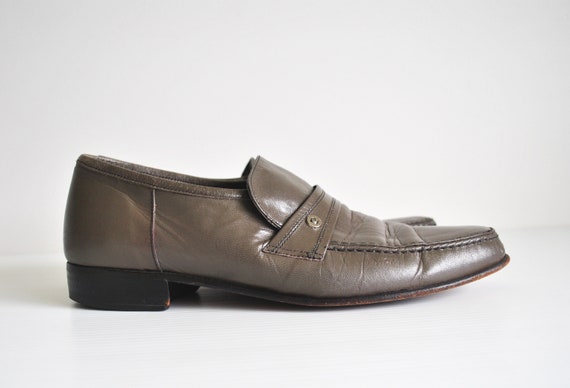 Vintage 1970s PIERRE CARDIN Grey Leather Loafers … - image 1