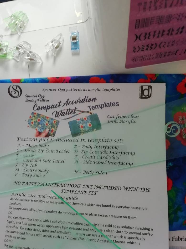 SO Accordion Wallet Templates, With or Without Alternative Curved Flap. Acrylic Templates