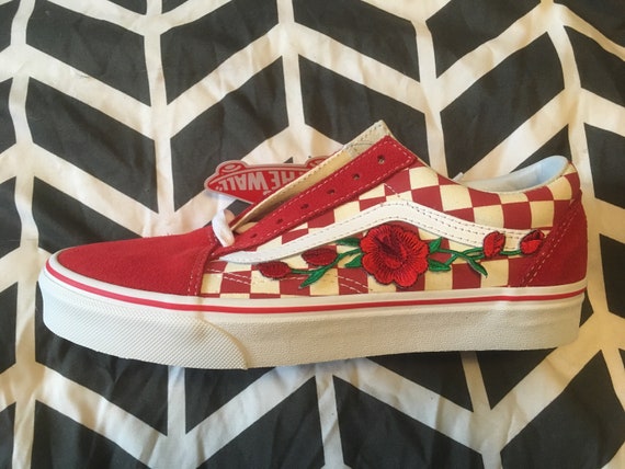 red check vans old skool