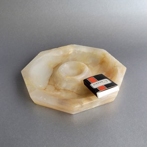 Carved onyx trinket plate Stone jewelry dish Alabaster office desk organizer Vanity or desk decor image 2