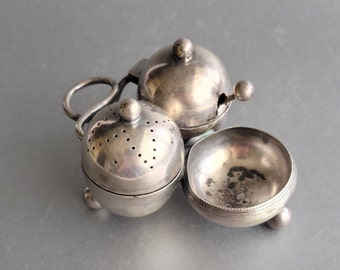 Antique condiment set Mappin & Webb's silver plate cruet set Prince's plate London and Sheffild  W5117 Salt, pepper and mustard serving dish