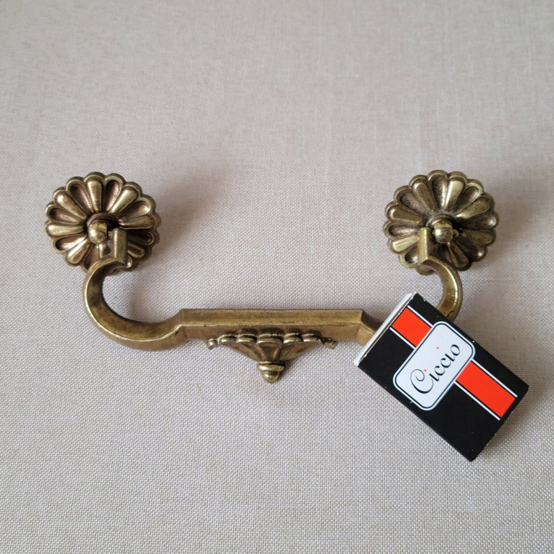 Set of 4 brass furniture pull handles Vintage hardware for dresser Mid century home improvement image 6