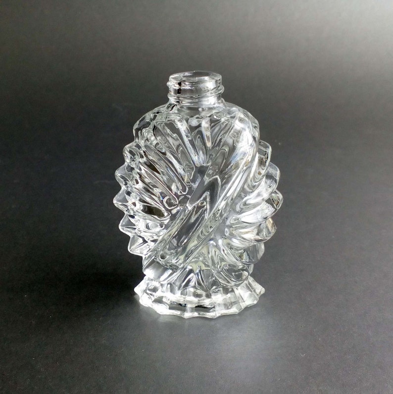 Bohemian glass perfume bottle Hand made perfumers Made in Czech Republic Vanity collection image 7