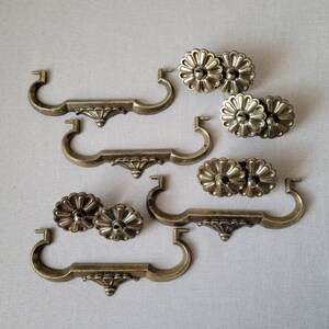 Set of 4 brass furniture pull handles Vintage hardware for dresser Mid century home improvement image 9