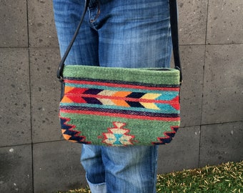 6\u201d x 3\u201d Zapotec hand woven merino wool wallet change purse with zipper approx