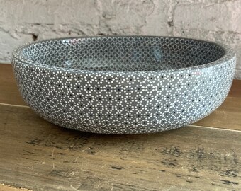 Mexican Serving Bowl / Grey Capulineado / Authentic Mexican Pottery Salad Bowl from Michoacán, Mexico