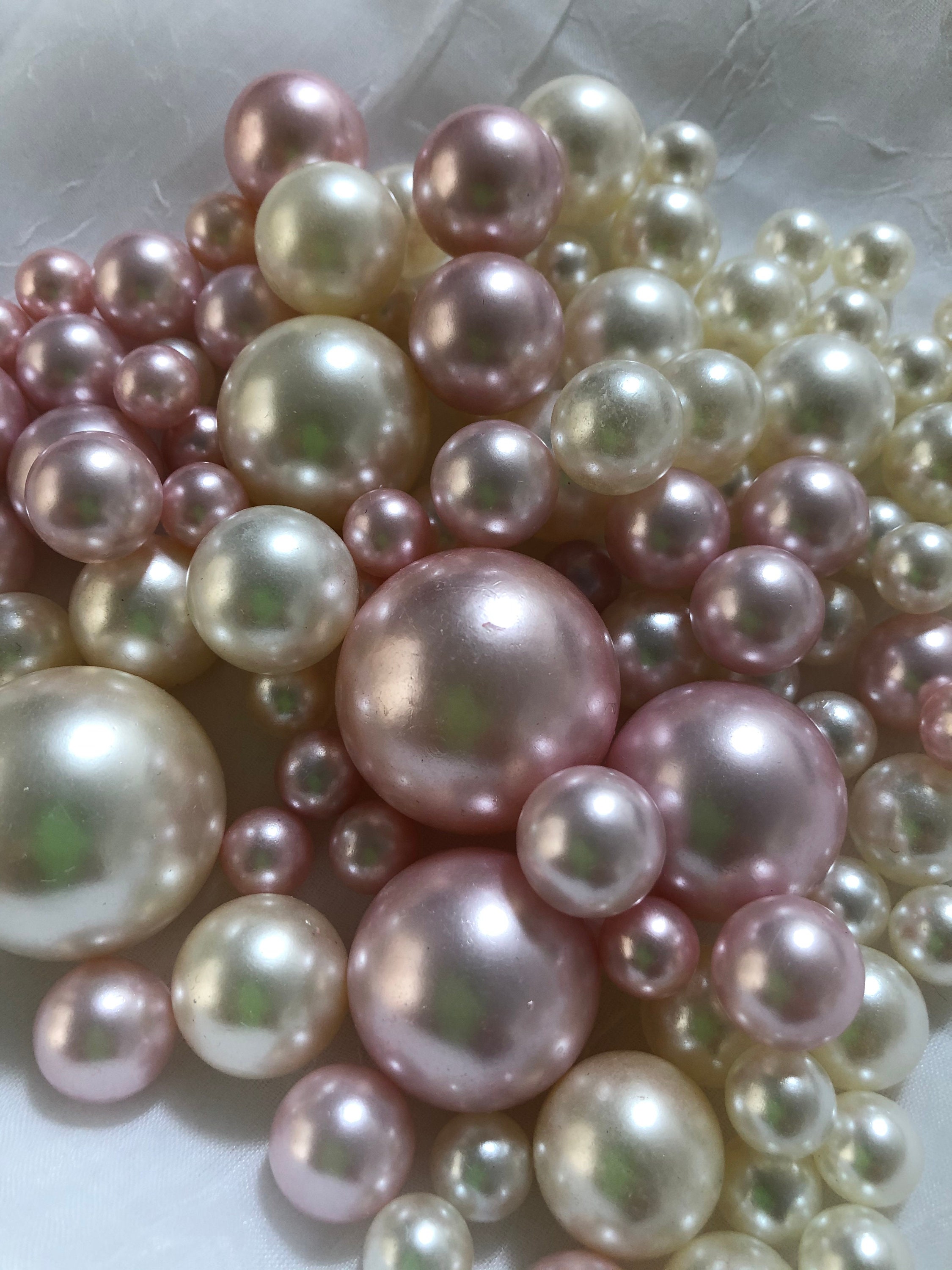Wholesale BENECREAT 149 PCS Christmas Vase Filler Pearls