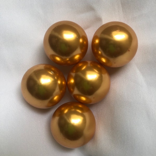 5 pieces 30mm Gold Pearls - Use for vase filler and floating gold pearl centerpieces