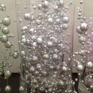 18 FT. Silver 10mm Pearl Garland Christmas Tree Decorations String Garlands  Sale Wholesale Silver Garlands Gatsby Glam Pearls Gifts Favors 
