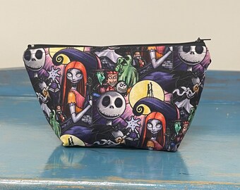 Kosmetyczka NBC, torebka z płaskim dnem, kosmetyczka Disney.