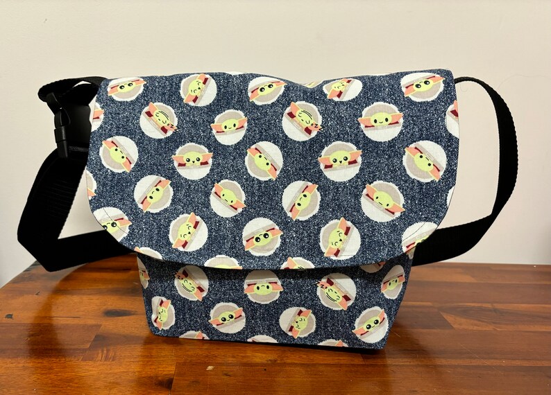 Bolso bandolera Baby Yoda Grogu, imagen 1
