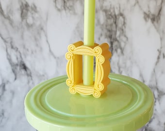 F.R.A.M.E. Straw Topper