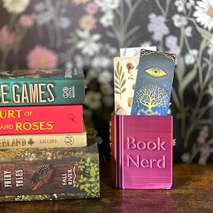 Anpassbarer Lesezeichen Halter, Buch Förmigen Lesezeichen Halter, 3D Gedruckt, Bookish / BookTok Zubehör - Reader, Geschenk, Buch Nerd