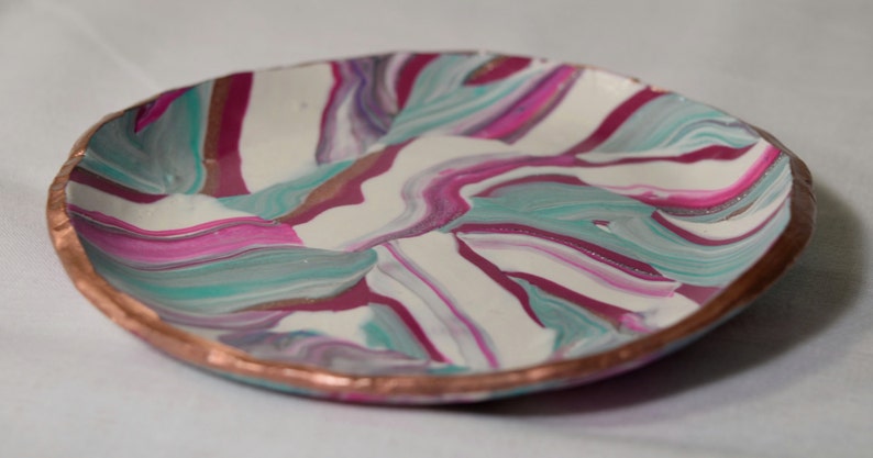 Handcrafted Marble Clay Dish