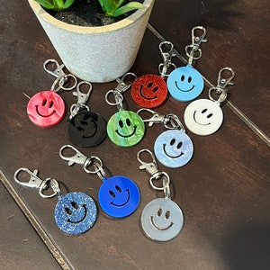 retro keychain, smiley face keychain, mini acrylic smiley face, groovy BFF keychain, smiley face key clip