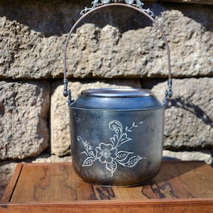 New Amsterdam Silver Co. Quadruple Plated Canister | Quadruple Silver Plated Bucket | Floral Etched Silver Sugar Bowl  1800&#39;s Silver Plated