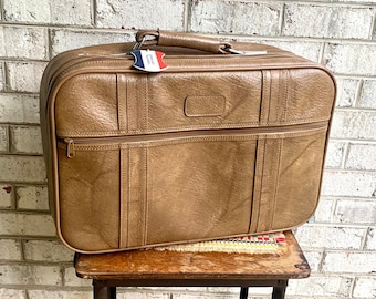 Vintage American Tourister Weekender | American Tourister Suitcase | Brown Weekend Luggage Bag| Retro Brown Carry On| Brown Marble Vinyl Bag