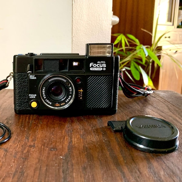 Vintage Yashica Full Automatic Diary Camera | Yashica Auto Focus Motor-D Point and Shoot Camera | Yashica Japan 35MM Film Camera |